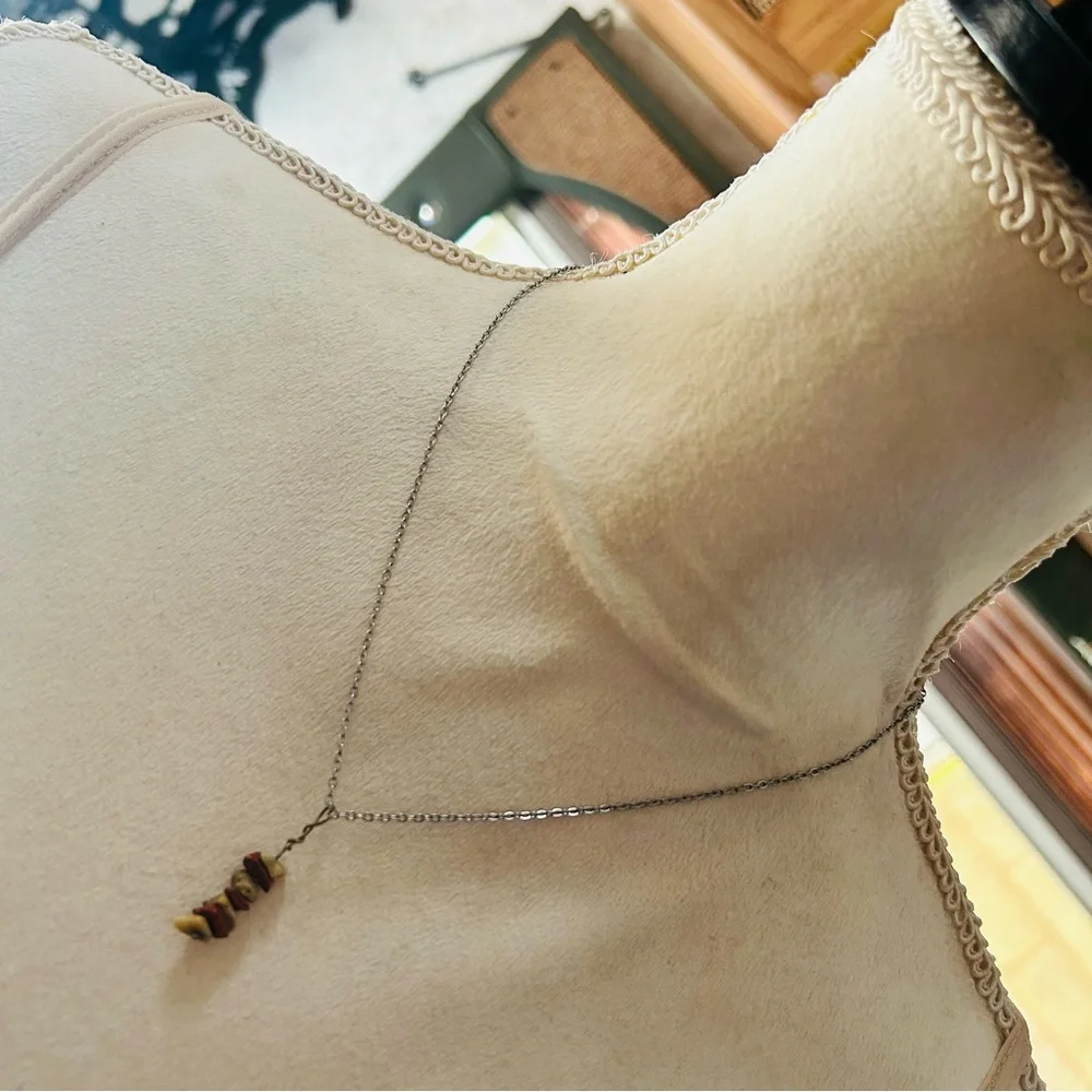 Handcrafted genuine stone pendant on chain necklace - Picture 2 of 8